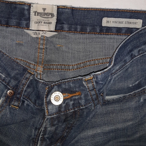 Triumph Designed by Lucky Brand Jeans - Picture 2 of 6